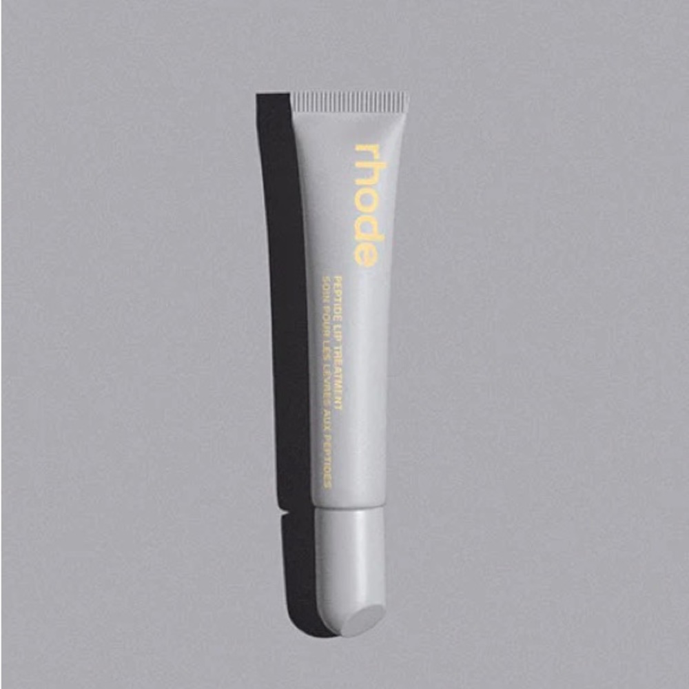 Rhode Peptide Lip Treatment in Passionfruit Jelly